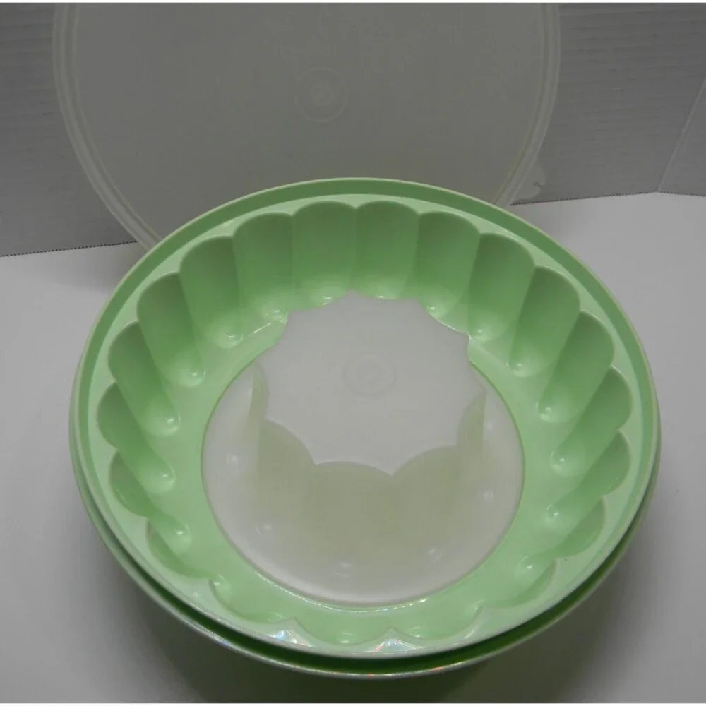 Tupperware Mint Green Jello Ice Mold. Three Piece Set Vintage Excell Cond